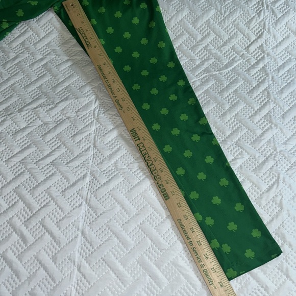 tipsy elves Green Clover Leggings - Picture 8 of 8